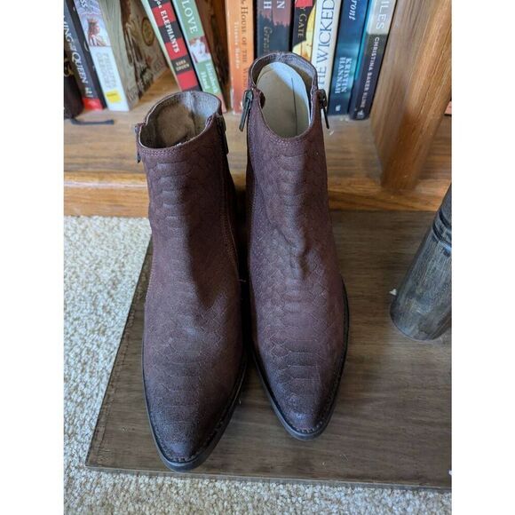 New Free People Flying Ranch Leather Pointed Toe Ankle Booties Boots 38 US 8 - Picture 1 of 7
